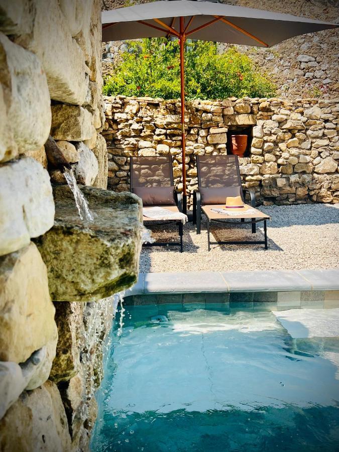Hotel Maison Erica Saint-Mamert-du-Gard Zewnętrze zdjęcie